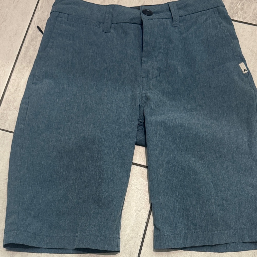 Quiksilver boys hybrid shorts. Used. In good condition.